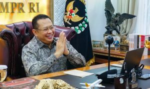 Kepada Wisudawan Universitas Terbuka Bamsoet Ajak Optimalkan Era Society 5.0