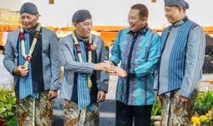 Pergelaran Wayang Kulit ‘Wahyu Makutharama’  Bentuk Sinergitas TNI-Polri