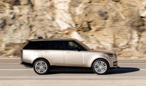 Land Rover Range Rover 2023 Gaya Eksterior Khas Papan Nama