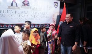 Bamsoet Bersama MBI Bagikan Bingkisan Lebaran kepada Anak Yatim
