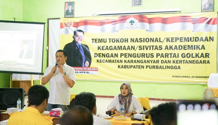 Ketua MPR Ajak Seluruh Masyarakat Awasi Jalannya Pencoblosan Suara di TPS