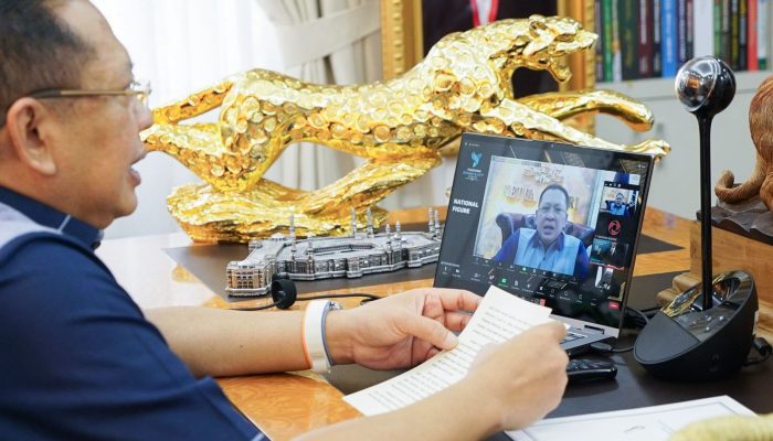 Bamsoet Raih National Figure Teropong Democracy Award 2023