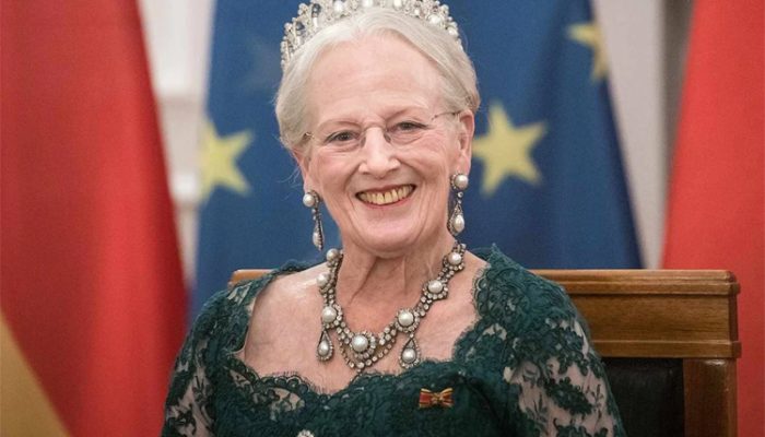 Kejutan Tahun Baru Ratu Denmark Margrethe II Mundur