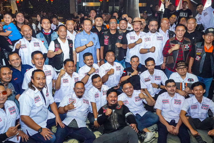 Alwiciano Resmi Pimpin MBI DKI Jakarta Periode 2025-2028, Bamsoet Tekankan Pentingnya Persaudaraan dan Keselamatan Berkendara