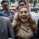 Lisa Mariana Tunda Pemeriksaan sebagai Tersangka dengan Alasan Sakit