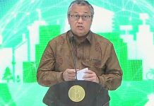 Era Baru Transaksi Digital: QRIS Resmi Bisa Digunakan di China Mulai Hari Ini Ilustrasi transaksi QRIS antarnegara menggunakan smartphone untuk pembayaran ritel di luar negeri.