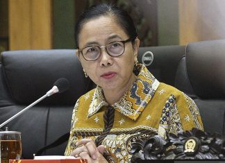 Kasus Kekerasan Anak Little Aresha: DPR Desak Dosen PTN Terduga Penasihat Daycare Dinonaktifkan Wakil Ketua Komisi X DPR Esti Wijayanti saat memberikan keterangan pers terkait perlindungan anak dan kasus Daycare Yogyakarta.