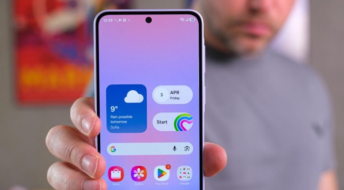 Samsung Resmi Rilis Galaxy A37: Bawa Chipset Exynos 1480 dan Proteksi Victus+ Tampak depan Samsung Galaxy A37 dengan pelindung Gorilla Glass Victus+ dan modul tiga kamera.