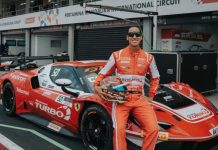 Debut di Mandalika, Sean Gelael Perkuat Tim Garage 75 di GT World Challenge Asia Pembalap Indonesia Sean Gelael saat melakukan persiapan teknis bersama tim Garage 75 di Pertamina Mandalika International Circuit.