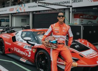 Debut di Mandalika, Sean Gelael Perkuat Tim Garage 75 di GT World Challenge Asia Pembalap Indonesia Sean Gelael saat melakukan persiapan teknis bersama tim Garage 75 di Pertamina Mandalika International Circuit.