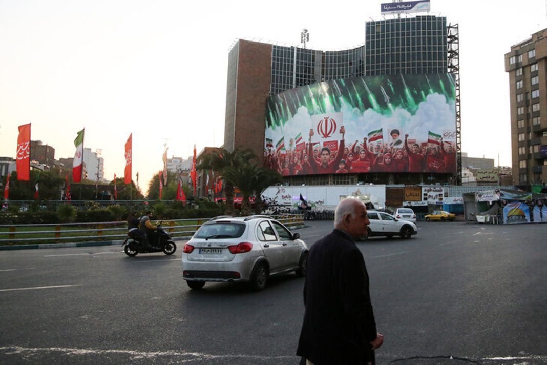 Suasana diplomatik di Islamabad, Pakistan sebagai mediator konflik Amerika Serikat dan Iran di Timur Tengah.