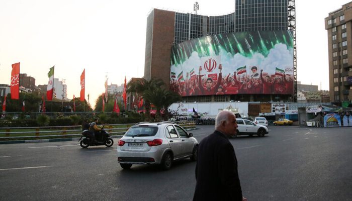 Suasana diplomatik di Islamabad, Pakistan sebagai mediator konflik Amerika Serikat dan Iran di Timur Tengah.