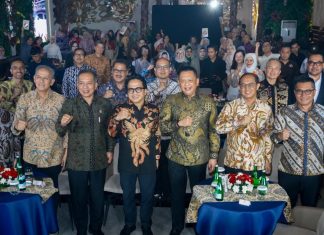 Bamsoet Dorong Transformasi Koperasi Merah Putih: Solusi Merek Kolektif untuk Produk Lokal Bambang Soesatyo memberikan sambutan pada peluncuran buku Penguatan Koperasi Merah Putih di Parle Senayan, Jakarta.