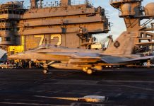 Negosiasi Mandek, Administrasi Trump Timbang Operasi Militer Baru Terhadap Iran