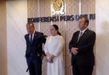Polri Bongkar Jaringan Judi Online Internasional, Puan Maharani: Jangan Biarkan Indonesia Jadi ‘Safe Haven’ Sindikat Ketua DPR RI Puan Maharani saat memberikan keterangan di Gedung Parlemen, Jakarta.