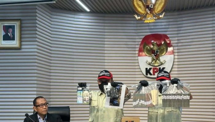 Garap Skandal Suap Audit BPK Muara Enim, KPK Sita Uang Ratusan Juta dan Satu Unit Mobil