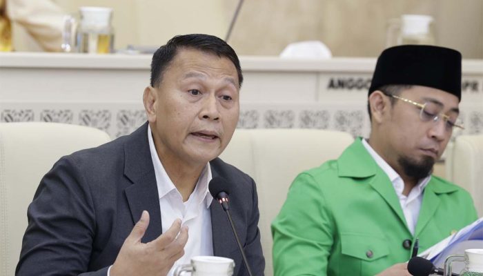 Kontrak Tahunan Bikin Resah, Komisi II DPR Desak Pemerintah Beri Jaminan Karier PPPK Setara PNS