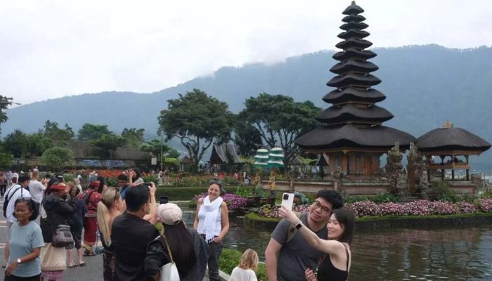 Rapor Pariwisata April 2026: Kunjungan Turis Asing Melonjak, Sektor Domestik Justru Lesu Pasca-Lebaran