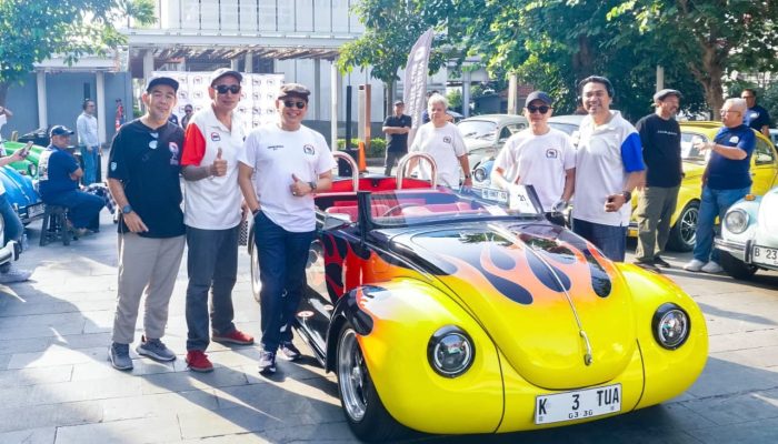 Kumpul Pemilik “VW Kodok” di Sarinah, Bamsoet Tegaskan Komunitas Otomotif Klasik Jadi Motor Penggerak Ekonomi Kreatif